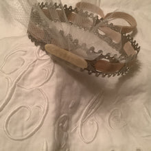 Load image into Gallery viewer, Bebe girl Couronne~crown