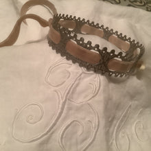 Load image into Gallery viewer, Bebe girl Couronne~crown