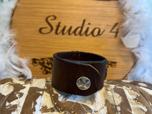 Load image into Gallery viewer, Vintage Bracelet
