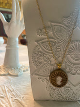 Load image into Gallery viewer, Cameo necklace
