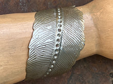 Load image into Gallery viewer, Feather bangle bracelet

