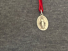 Load image into Gallery viewer, French medal Necklace
