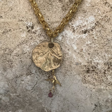 Load image into Gallery viewer, Oiseau necklace
