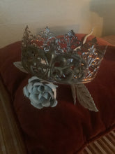 Load image into Gallery viewer, Couronne~Crown
